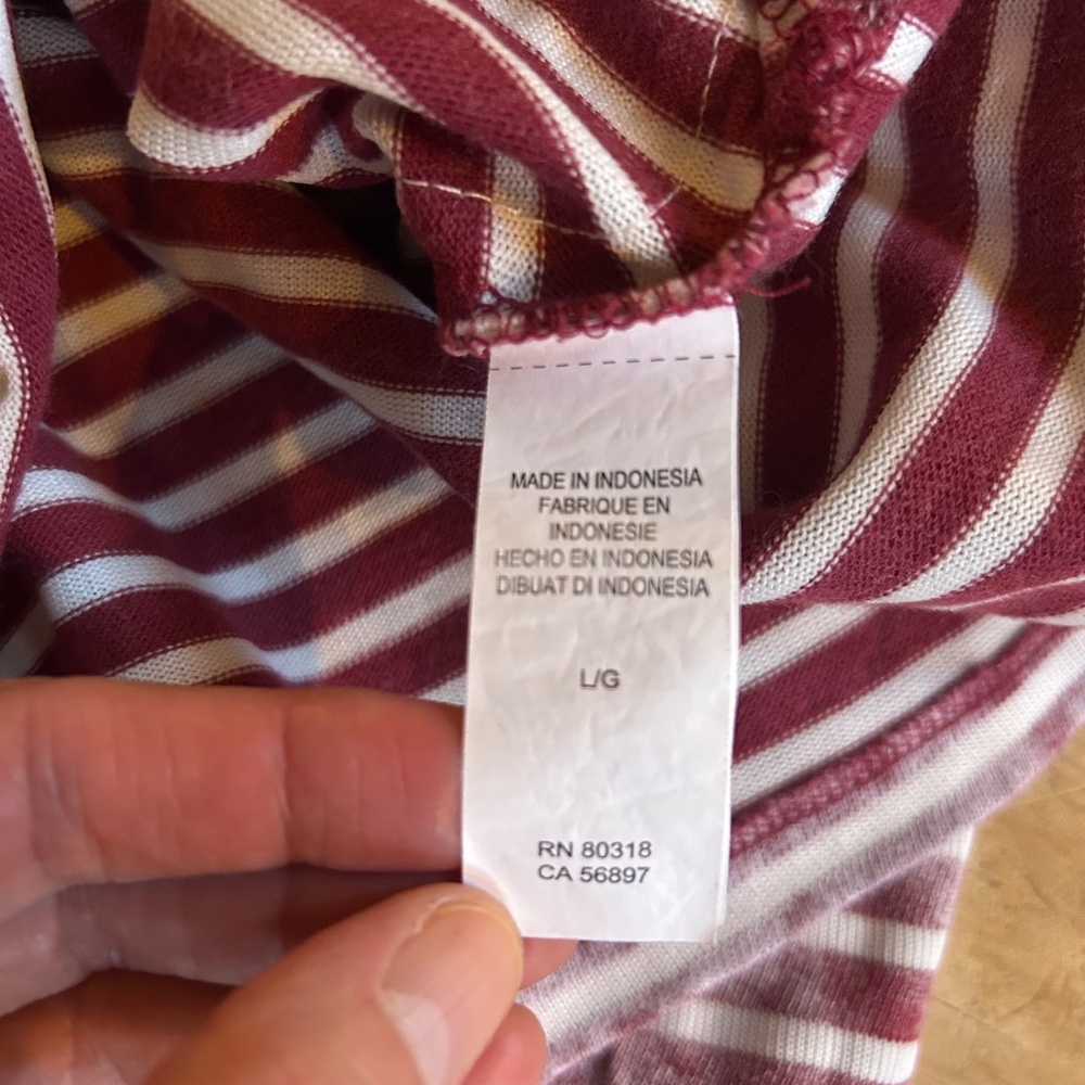 Lucky Lotus Top Cotton Long Sleeve Burgundy White Stripe Women's Size Large - Picture 7 of 7